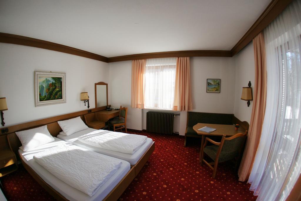 Hotel St. Georg Bad Reichenhall Ruang foto
